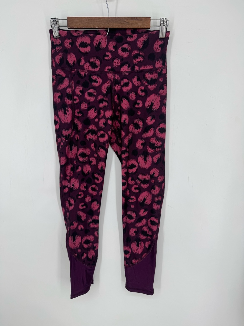 Under Armour Pink Leopard High Rise Compression Heatgear Leggings Size Medium